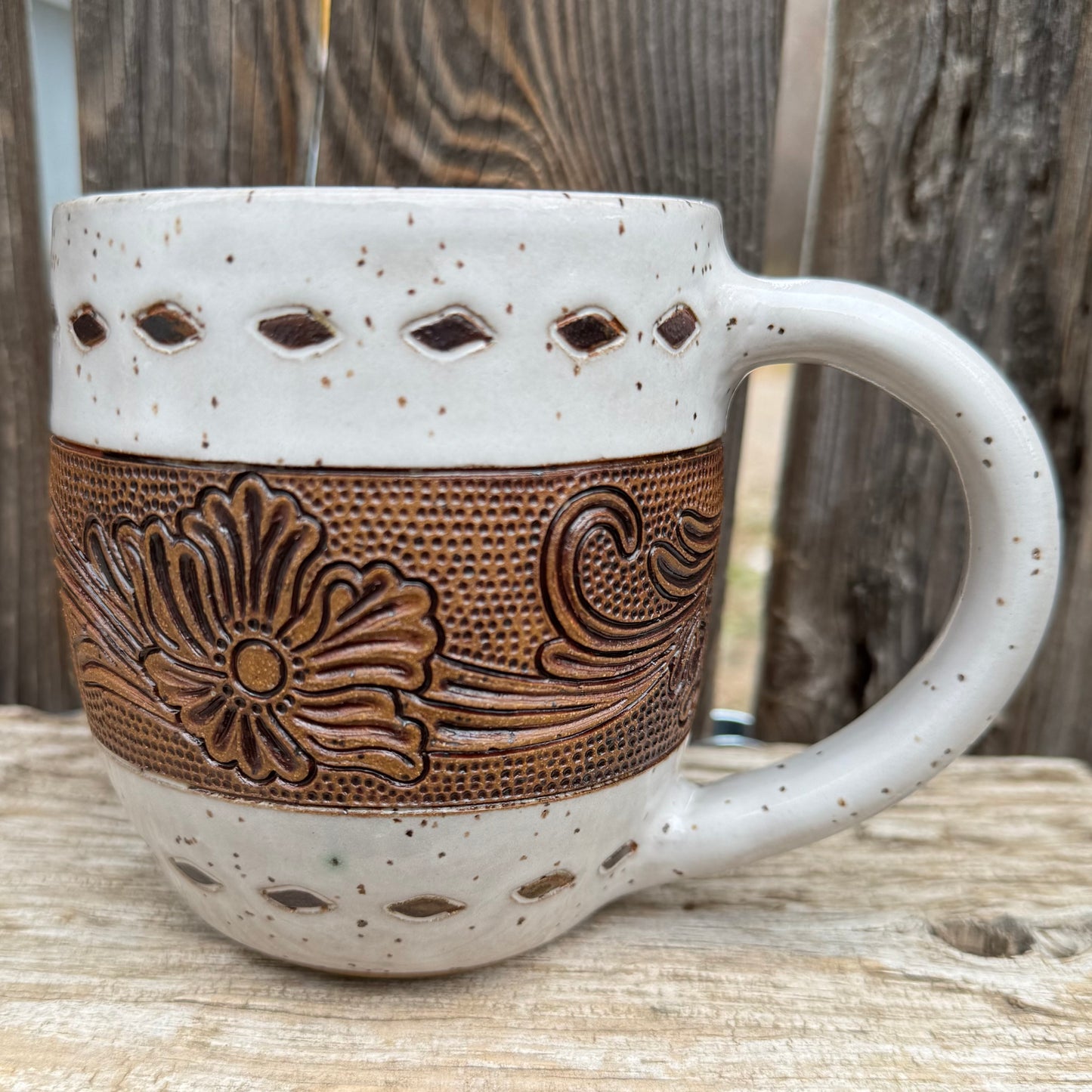 2025 MUG #95 - White Sheridan Flower