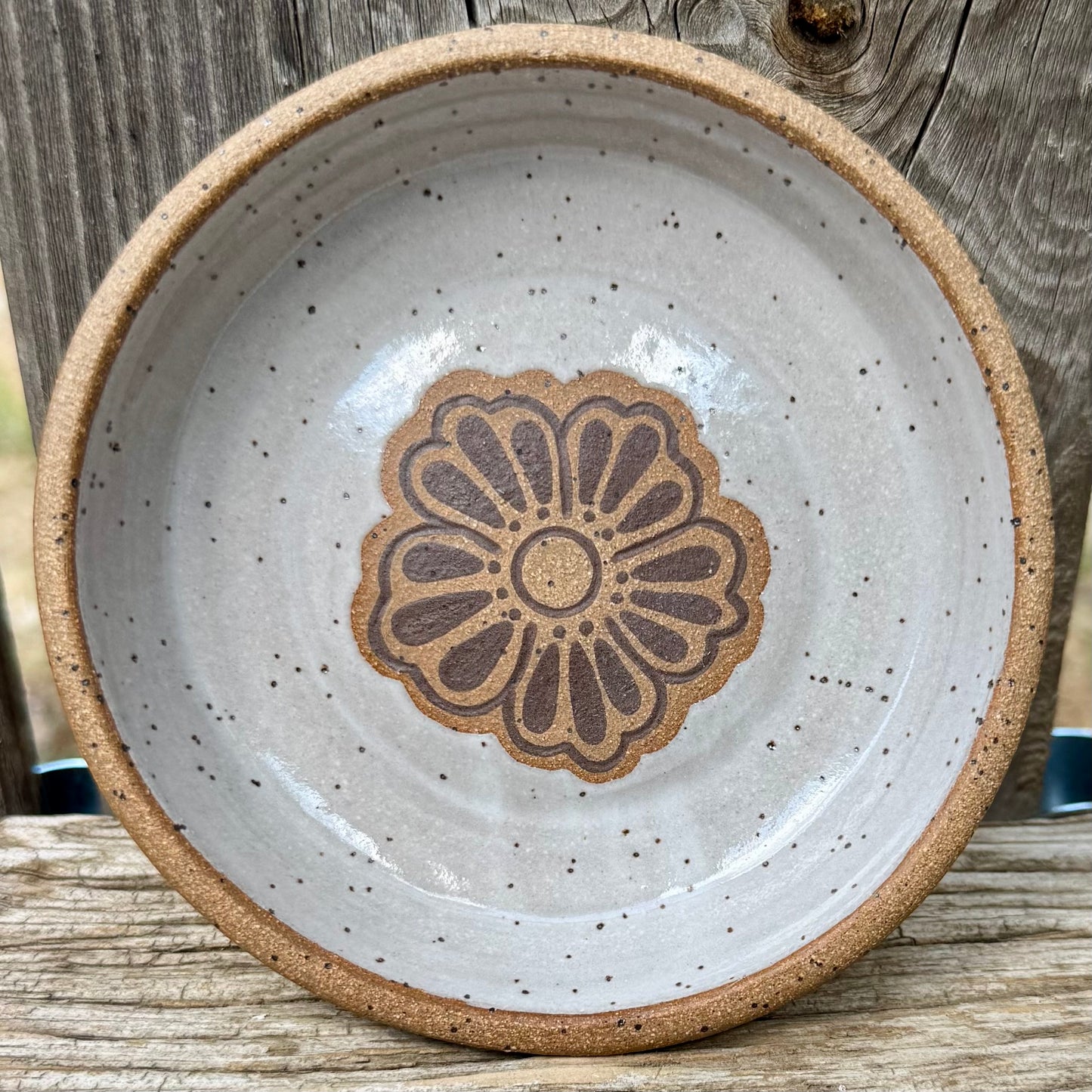 2026 RING DISH #17 - White Laramie Flower